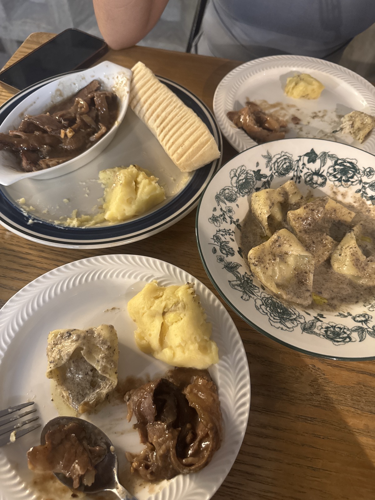 truffle ravioli, roast beef by cait
